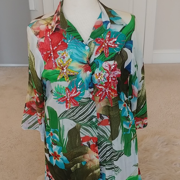 Floral Duster/Coverup with Sequin Embellishment Made in Capris, Italy NWT - Picture 1 of 8